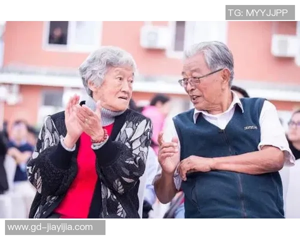 深度对话：刘秀英如何在英雄联盟中书写自己的传奇人生